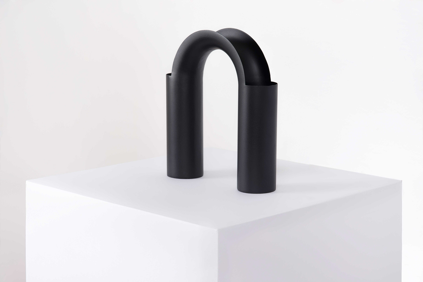 vase，Bridge，Metal，