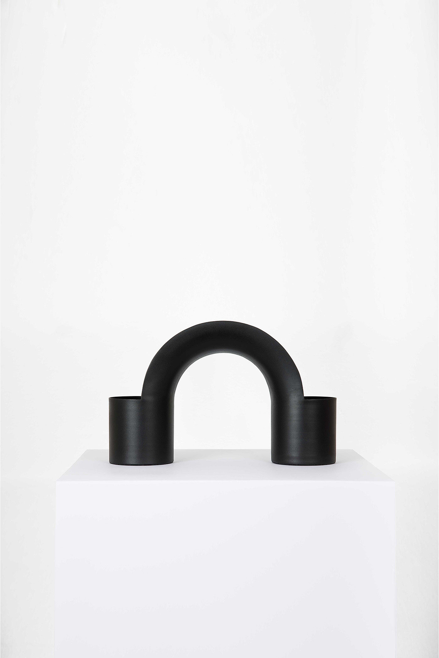 vase，Bridge，Metal，