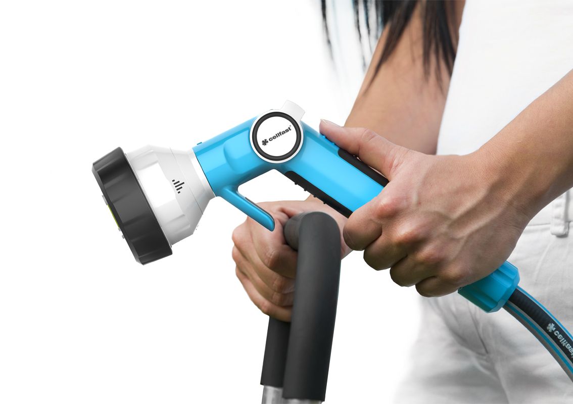 Cellfast，Nozzle，Spray water，Gardening tools，Easy to use，2015 red dot award，Ergoline sprinkler system，safety system，Garden sprinkler，