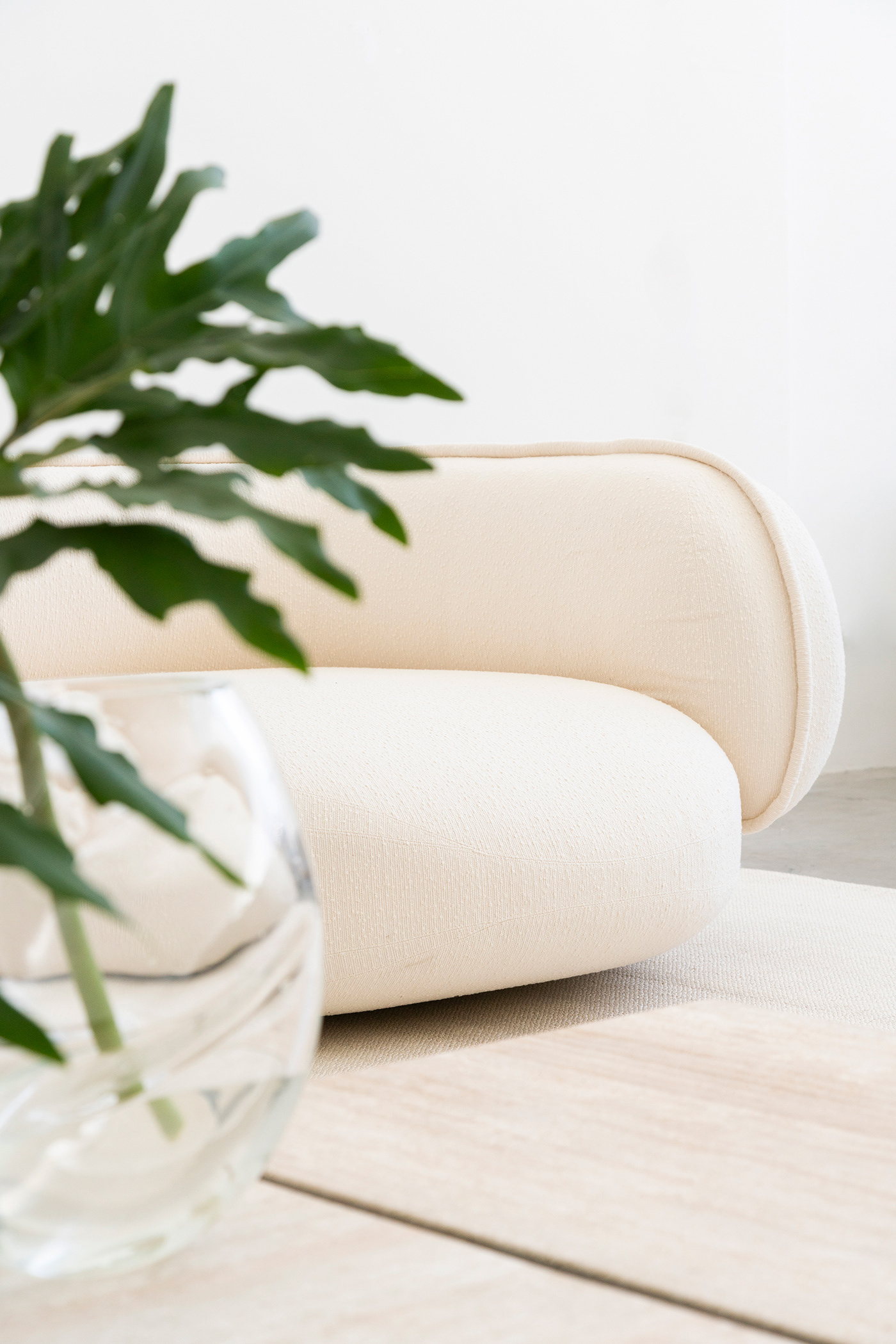 Comma，sofa，rest，time，