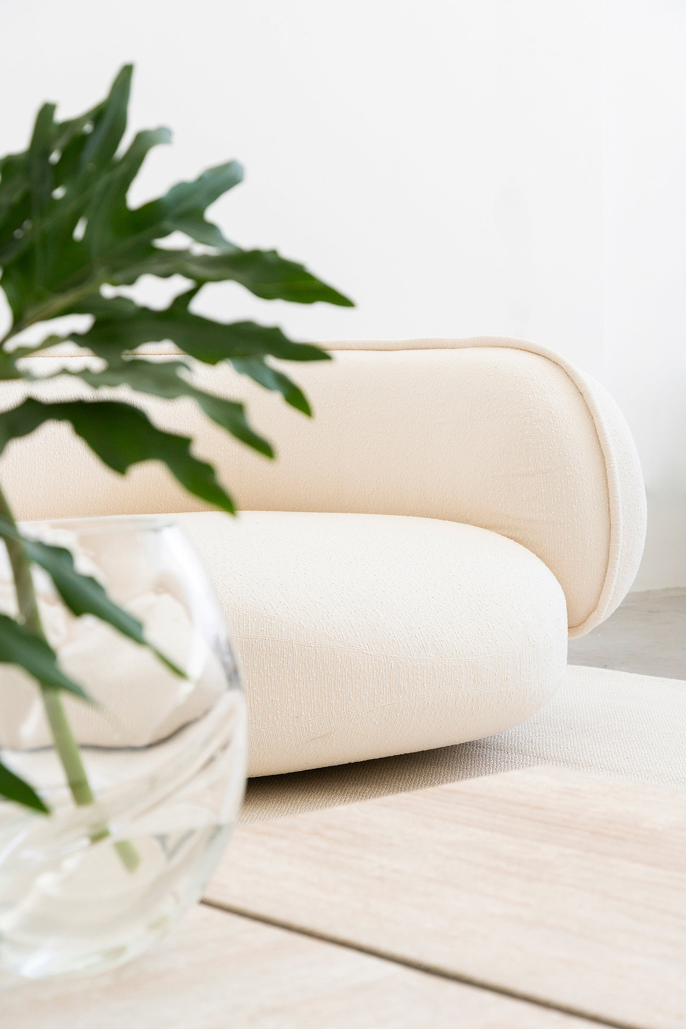 Comma，sofa，rest，time，