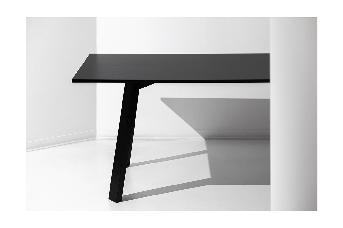 FLAT TABLE，furniture，Table，