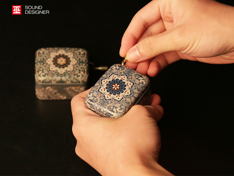 Hand music box，New Year gift，Baoxianghua series，