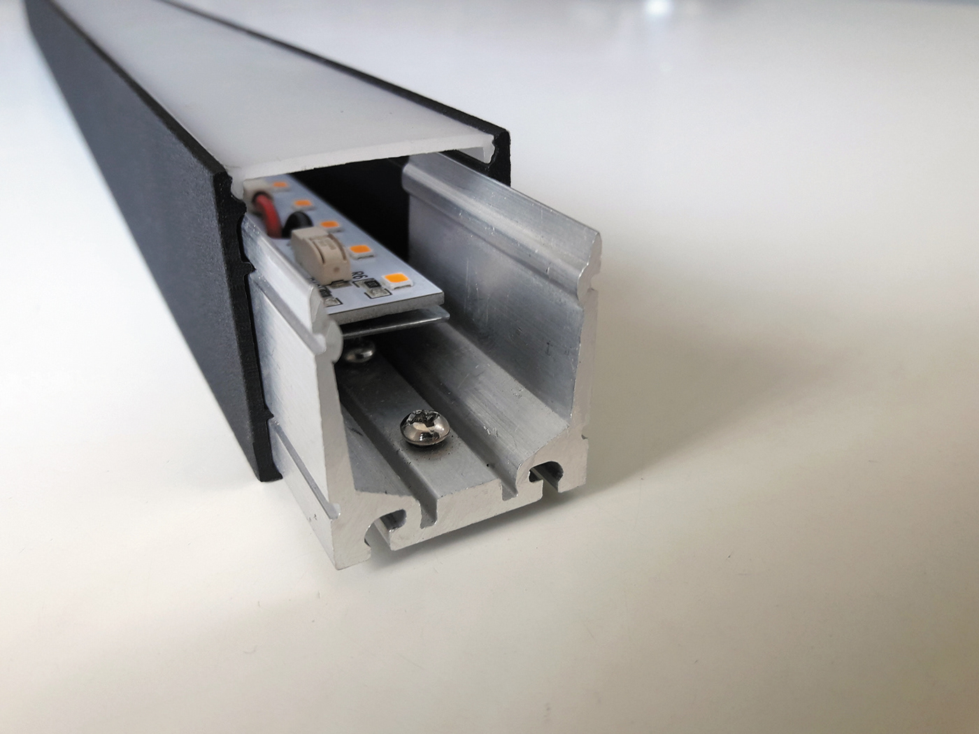 lamps and lanterns，lighting，Minimalism，aluminium，