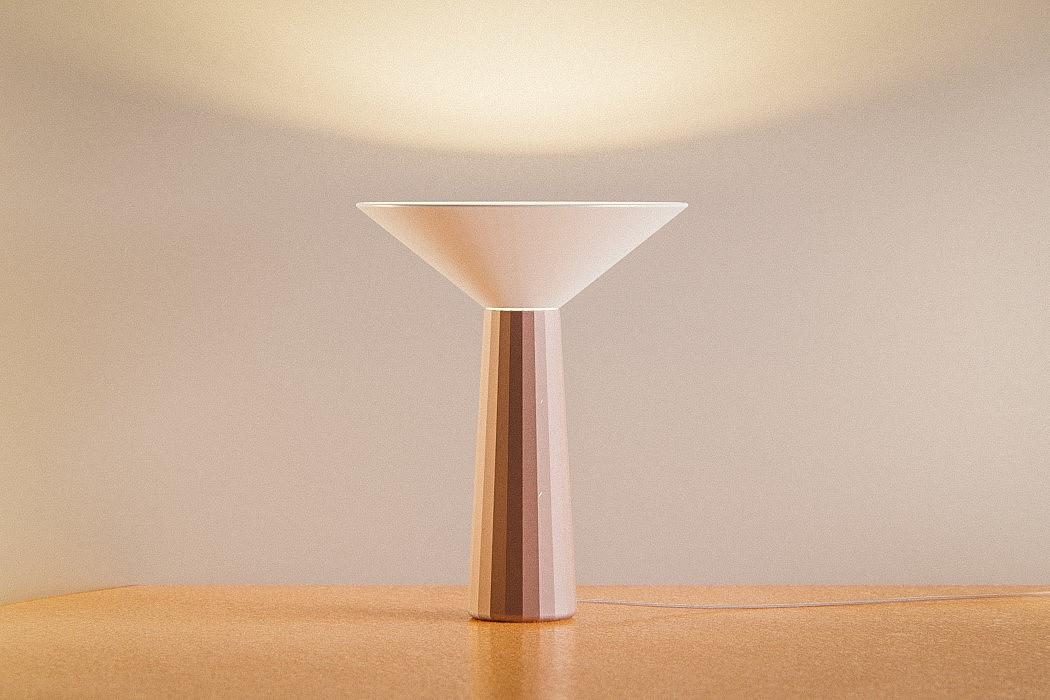 Flip lamp，180 ° rotation，Ambient light，lighting，