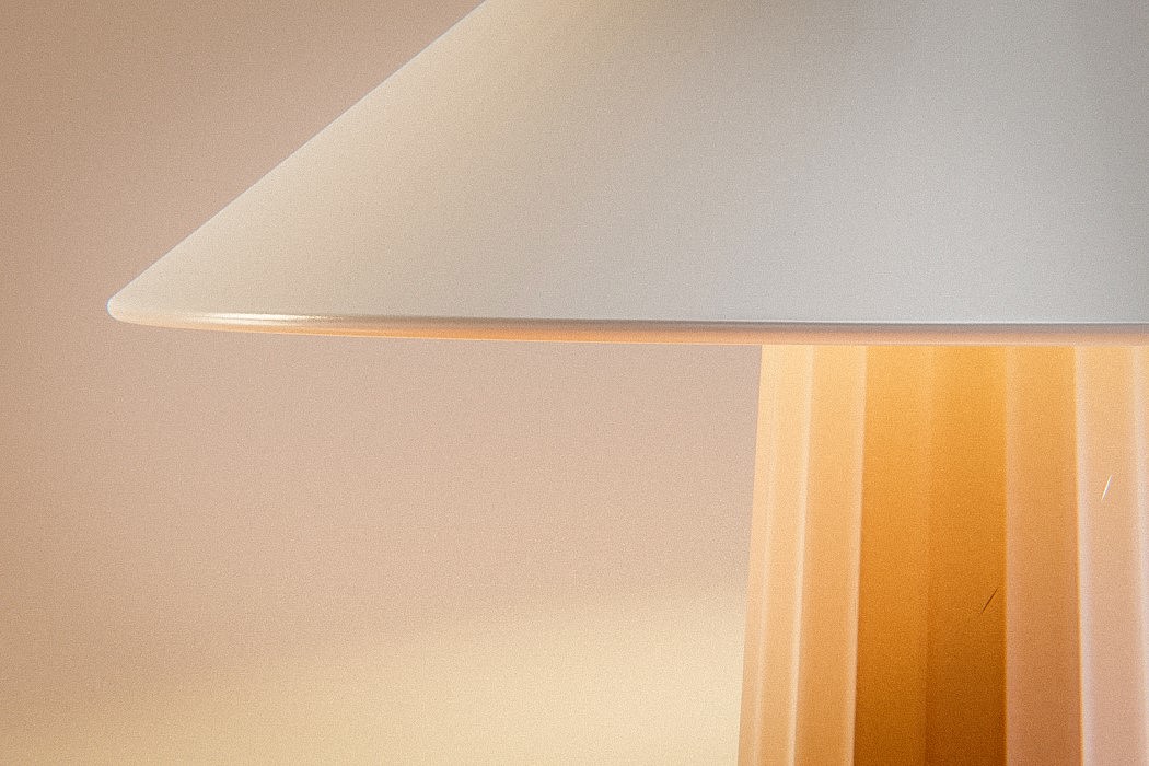 Flip lamp，180 ° rotation，Ambient light，lighting，