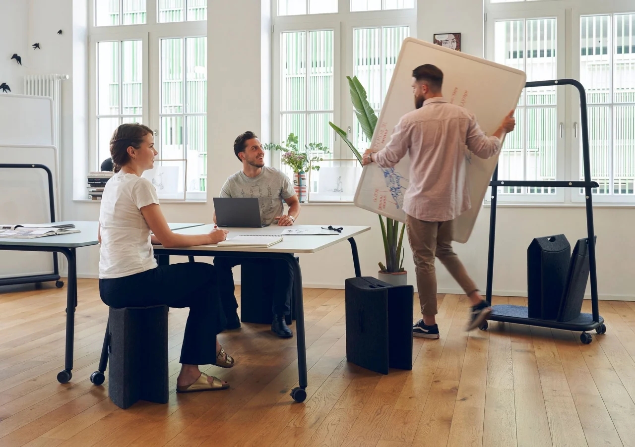 Folding chair，portable，furniture，Office furniture ，