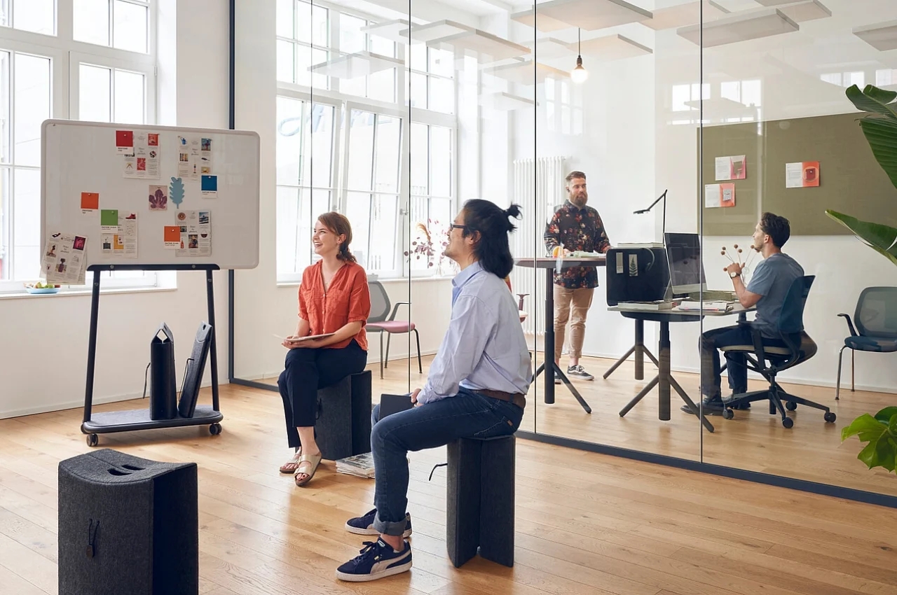 Folding chair，portable，furniture，Office furniture ，