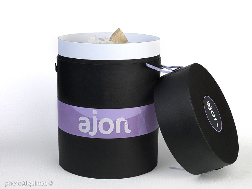 a，garlic，Seasoning tank，Seasoning bottle，ceramics，