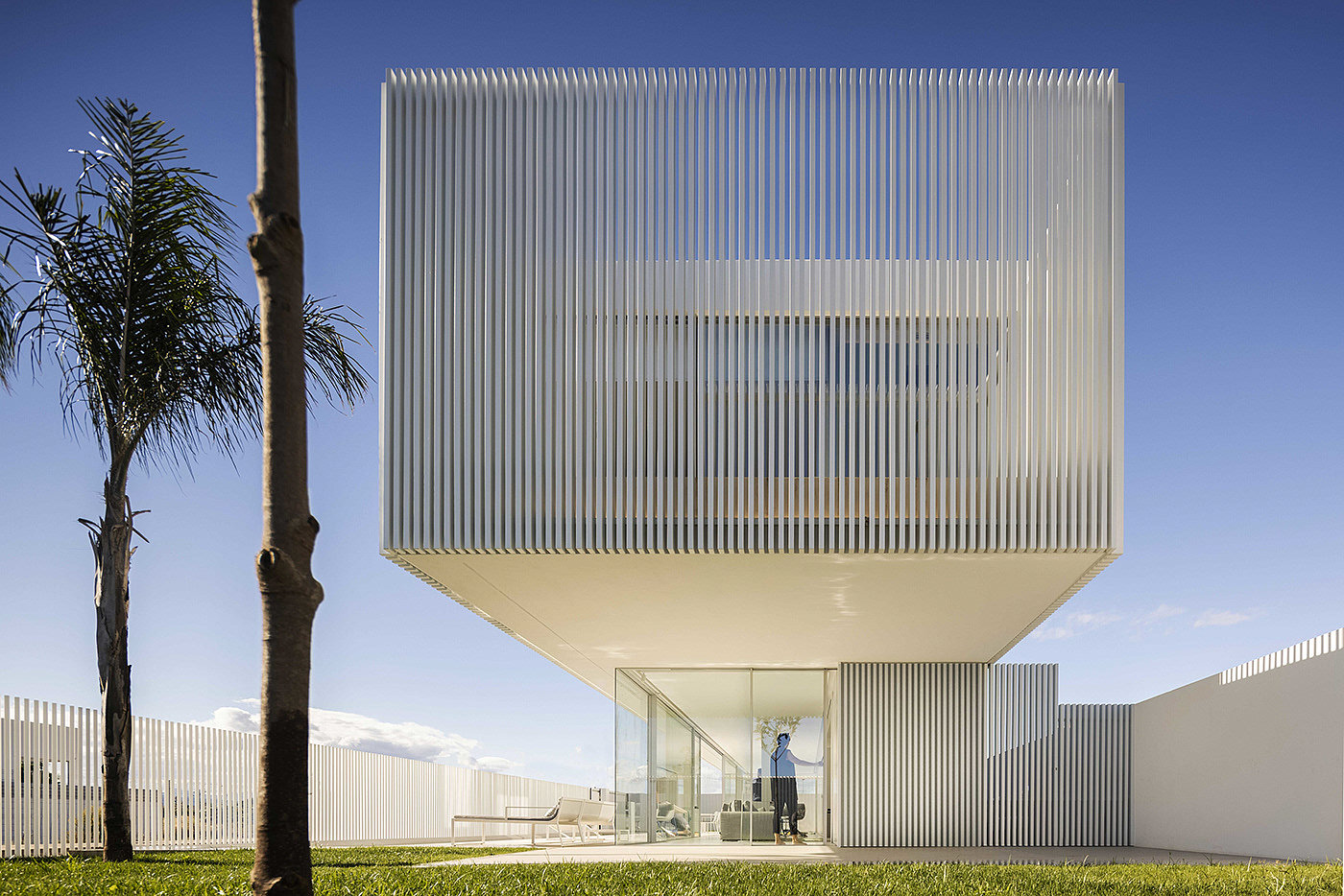 Piera House，Architectural design，Minimalist style，white，