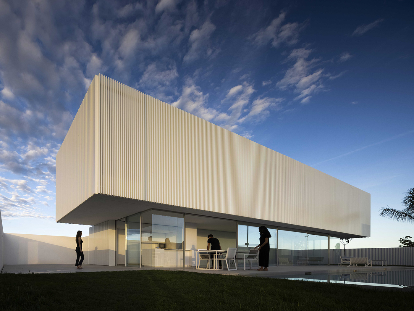 Piera House，Architectural design，Minimalist style，white，
