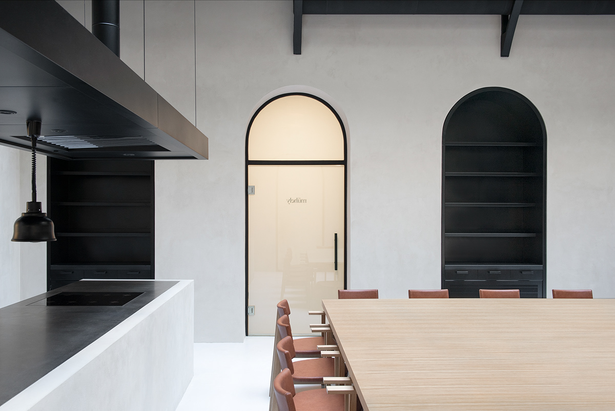 Onyx，House reconstruction，OAK furniture ，Restaurant，