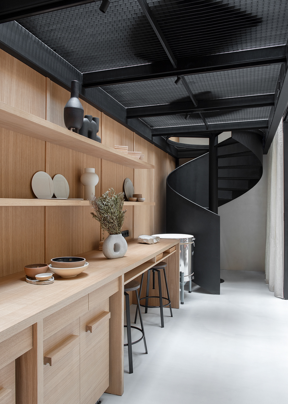 Onyx，House reconstruction，OAK furniture ，Restaurant，