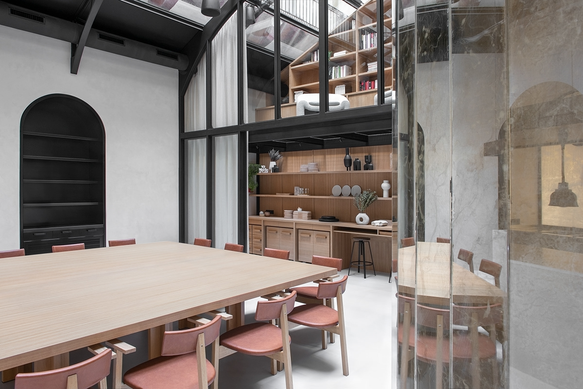 Onyx，House reconstruction，OAK furniture ，Restaurant，