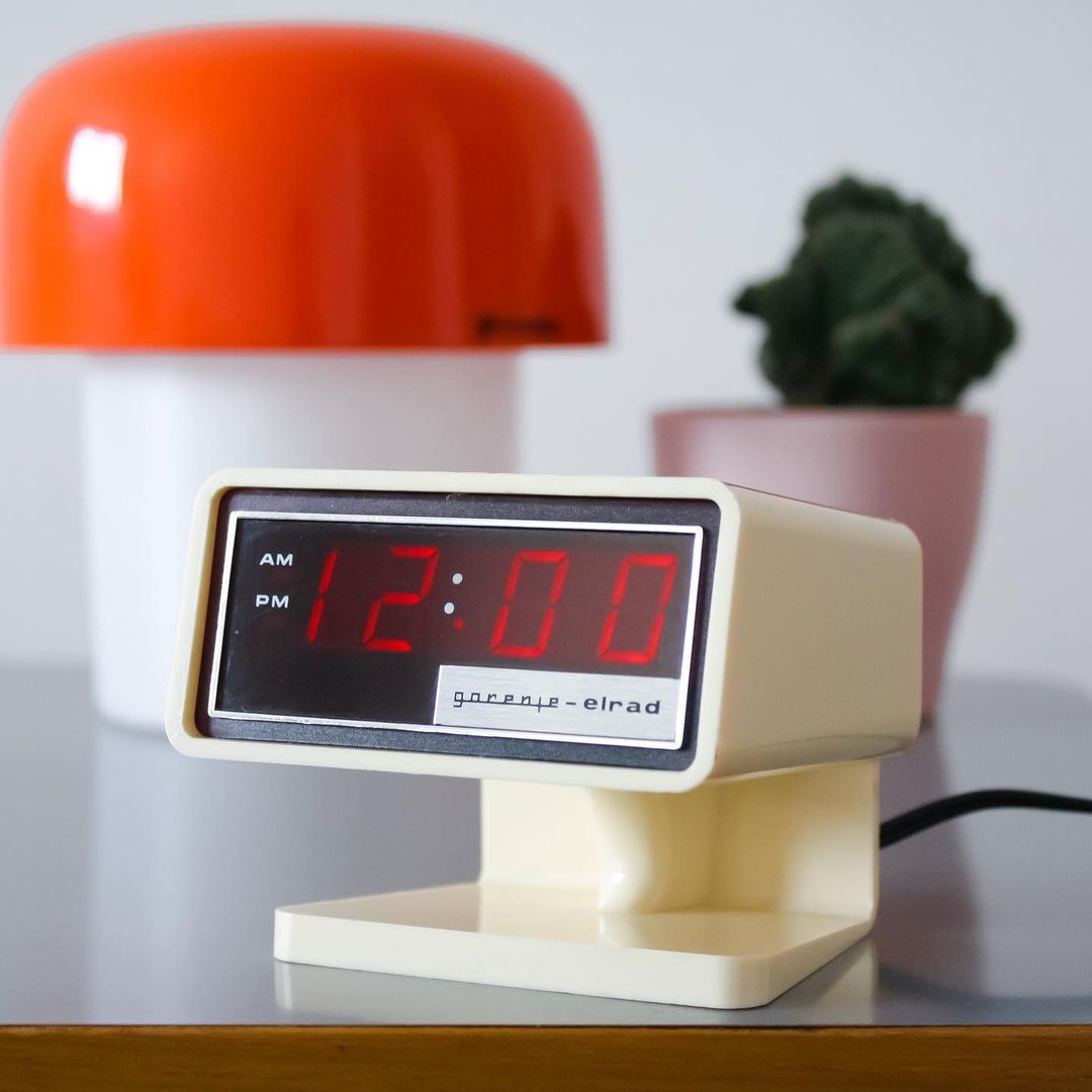 Design History，Red design，Yugoslav design，Bulgarian design，Futurism，