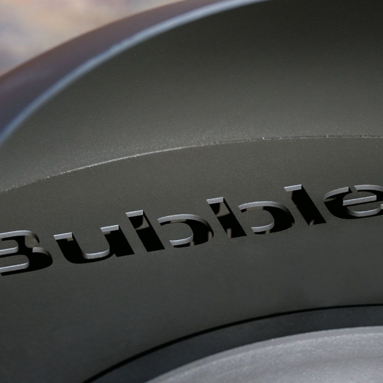 outdoors，burning，fire，warm oneself，furnace，