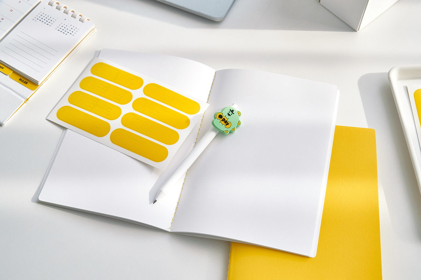 Brand identity，Brand promotion，Calendar design，Commodity Design，Graphic Artist Designer，