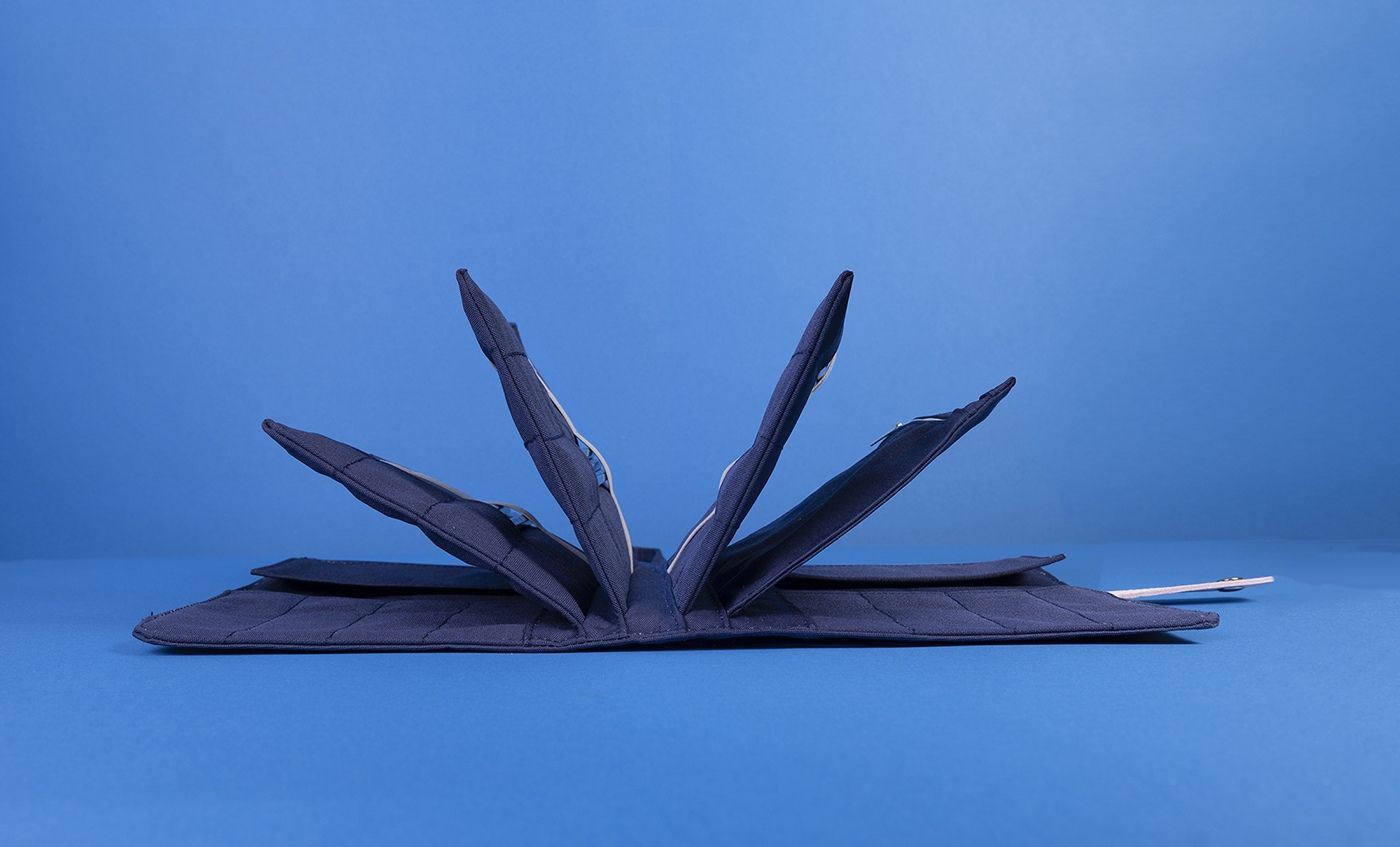 Pencil bag，Receive，Hand account，Colored lead，Freehand Tool ，Original design，Morning and night design，