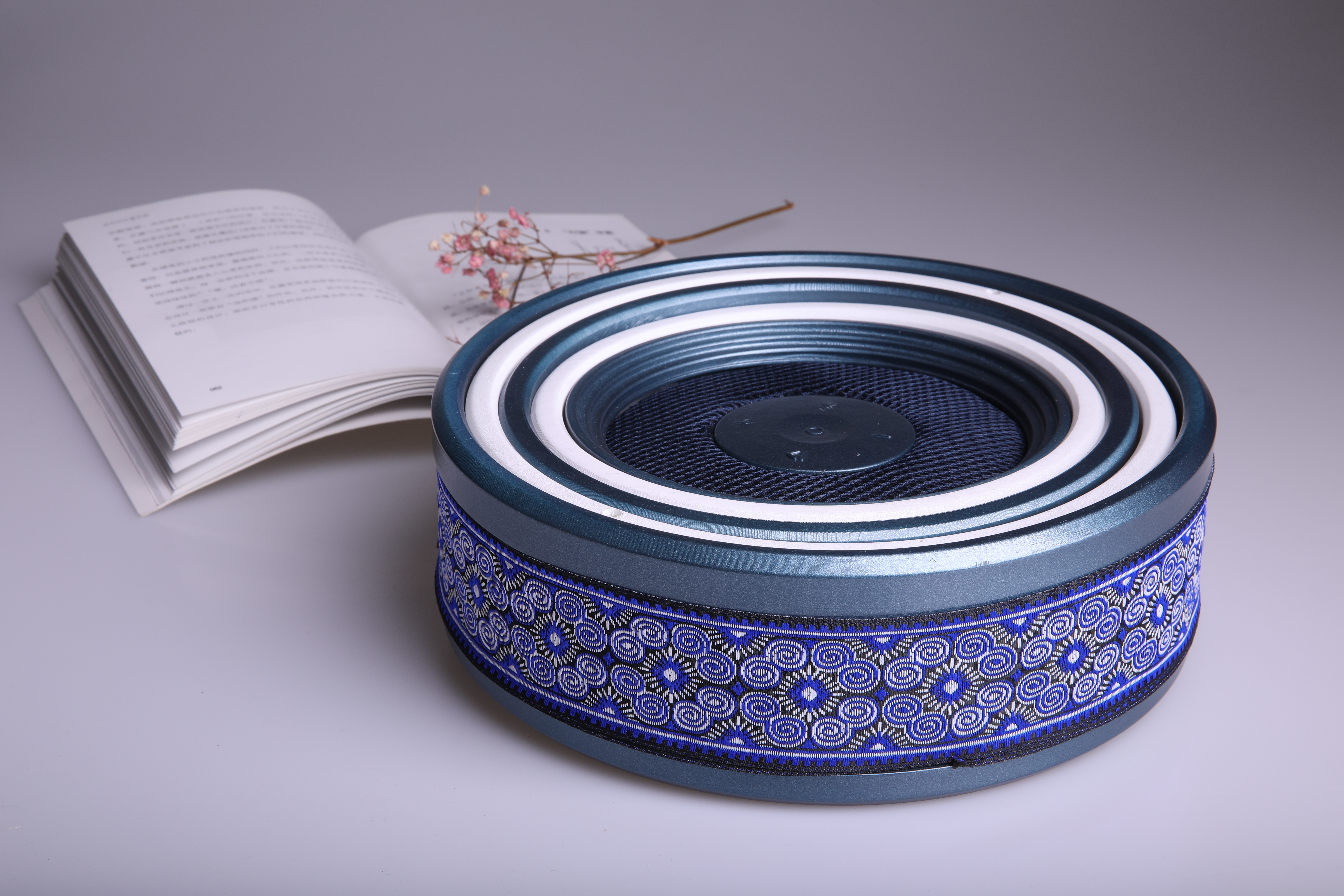 nation，Miao Nationality，Miao embroidery，sound，National style，loudspeaker box，
