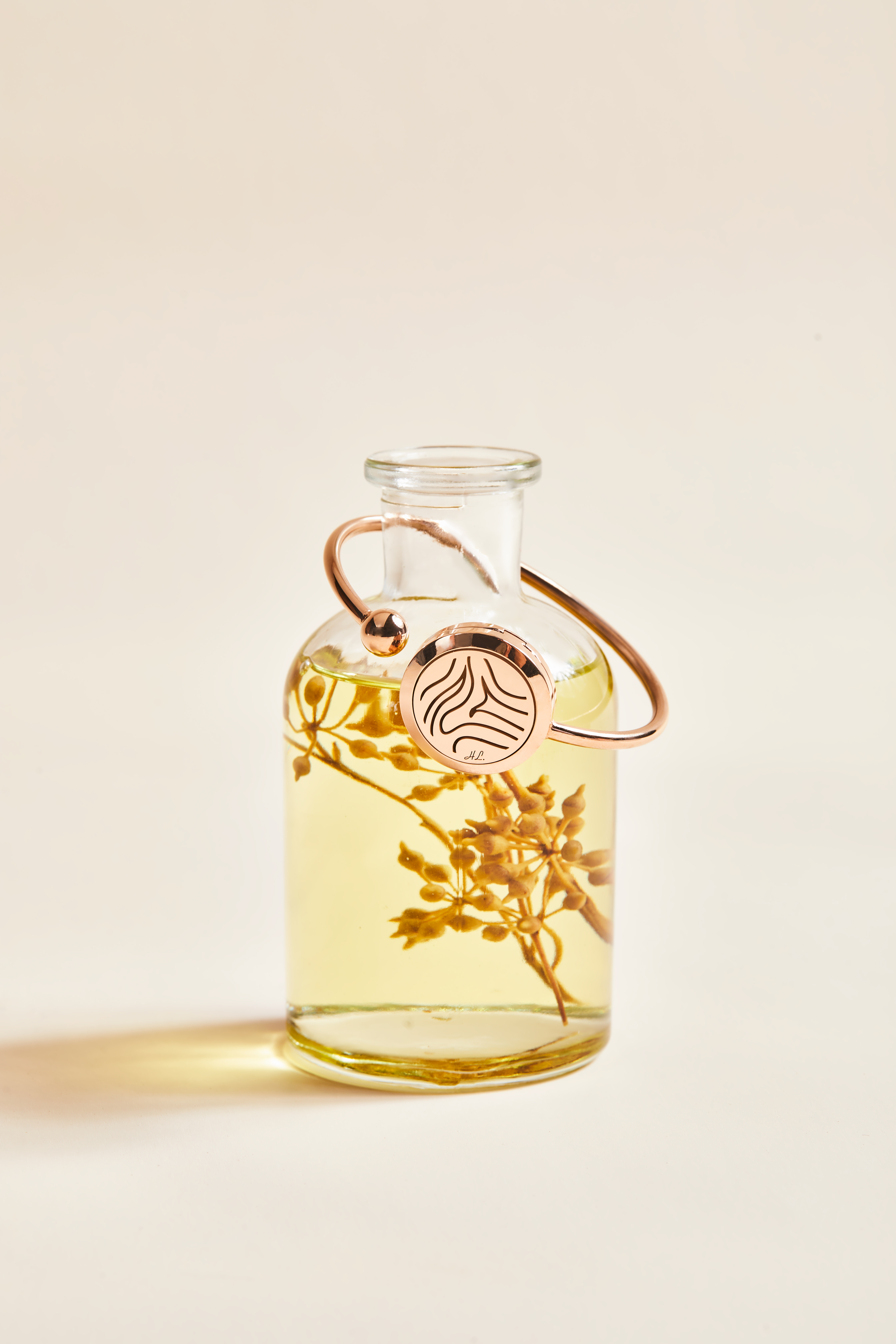 Light luxury，texture，fashion，