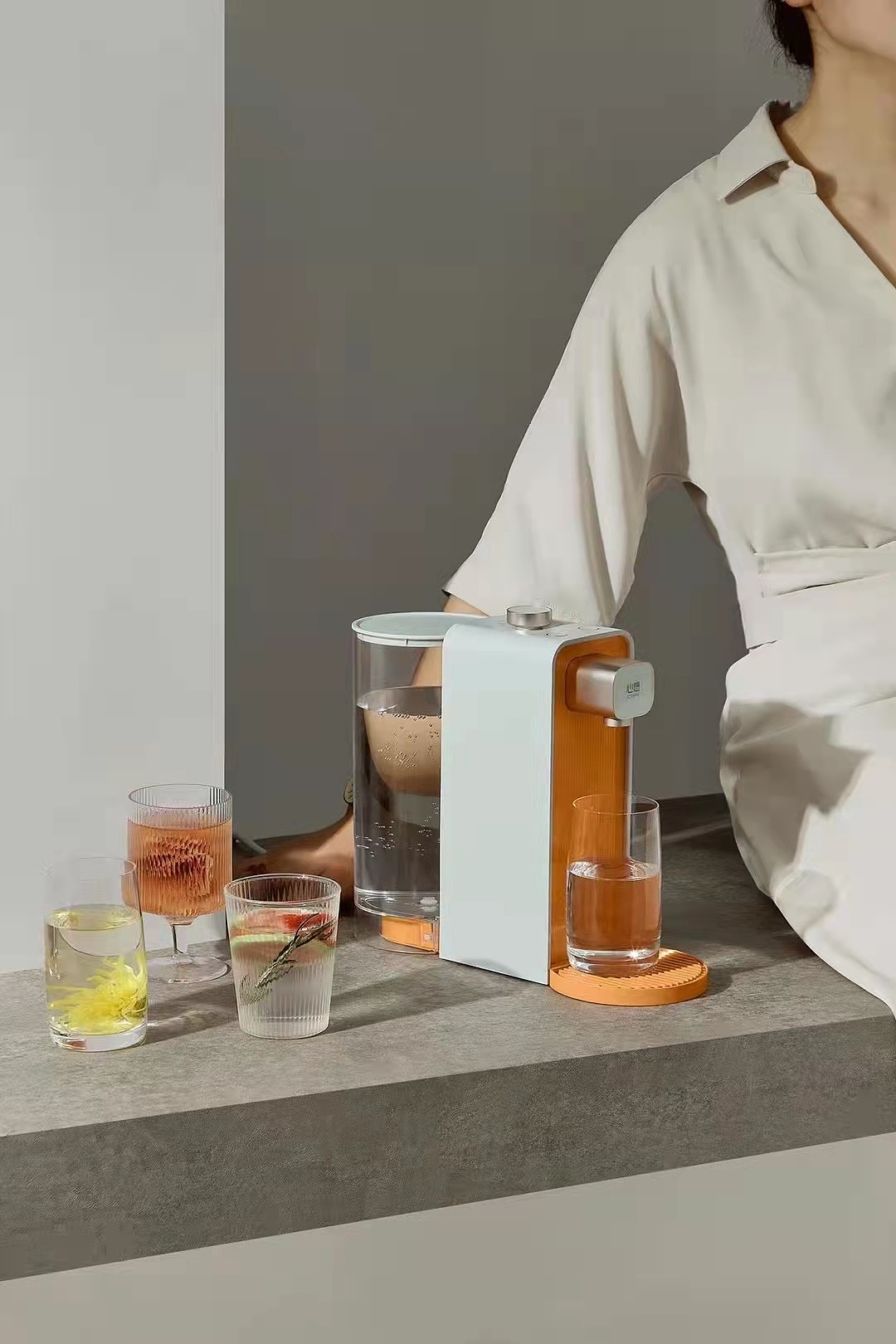 Water dispenser，