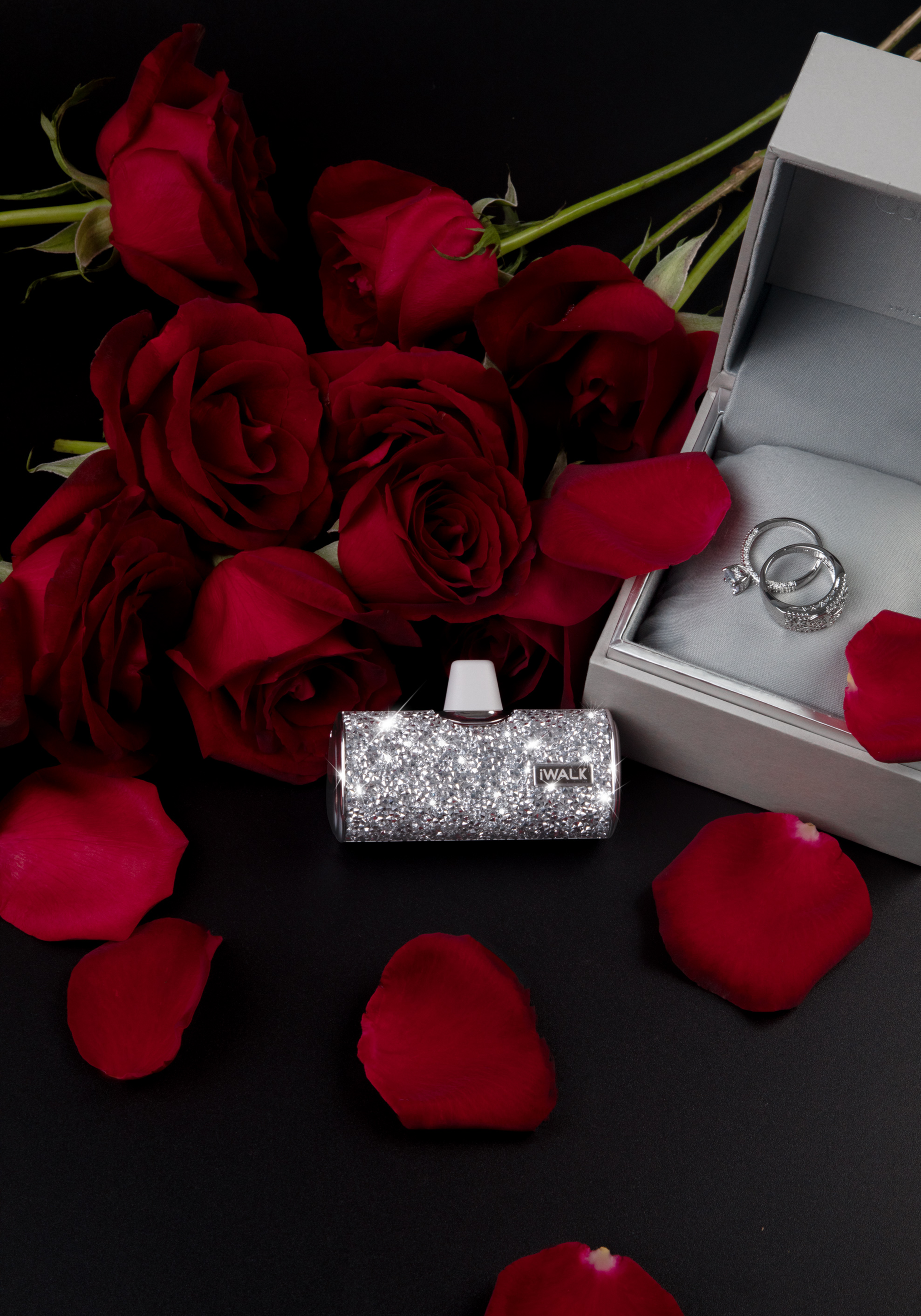 portable source，Small volume，Diamonds，In line power supply，