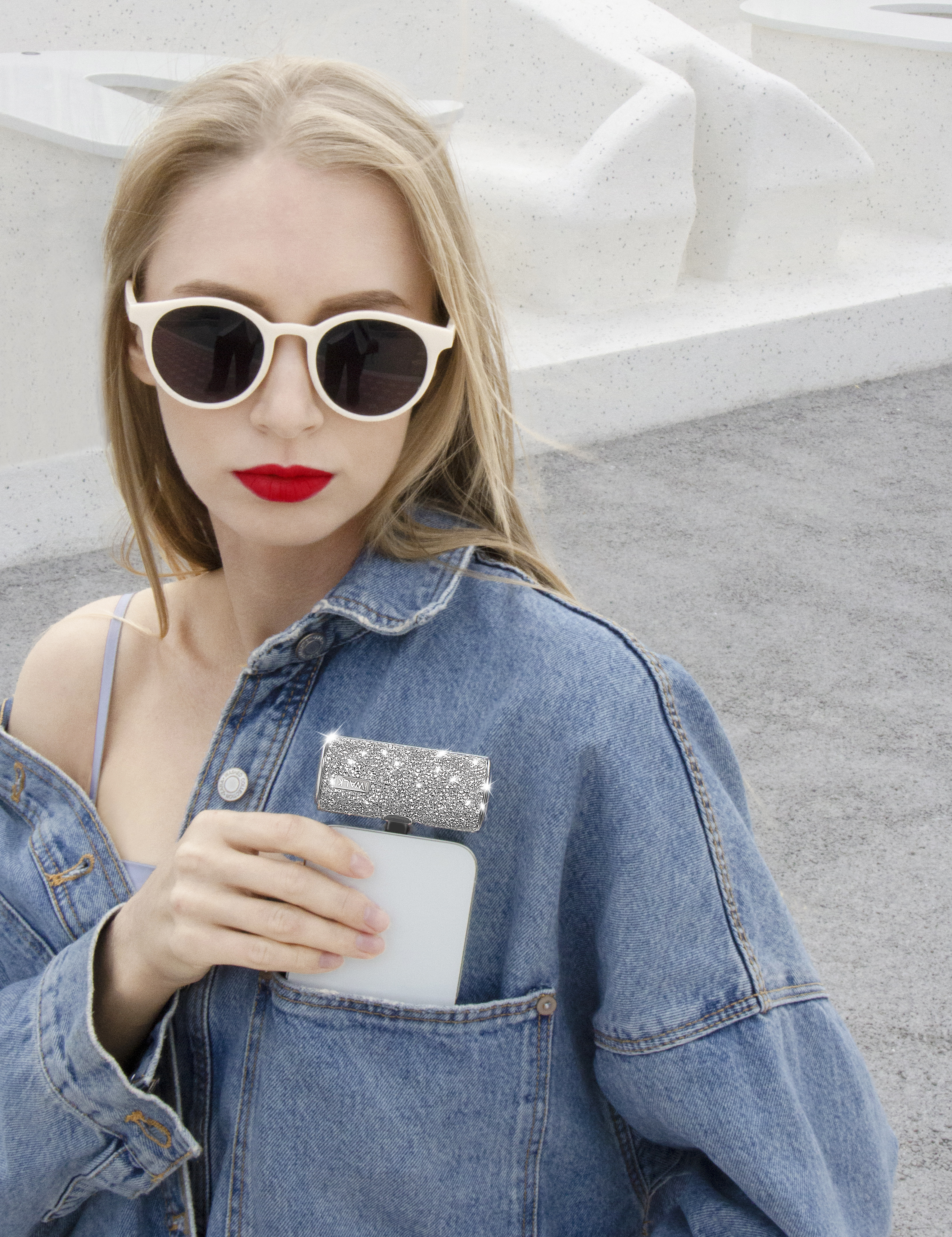 portable source，Small volume，Diamonds，In line power supply，