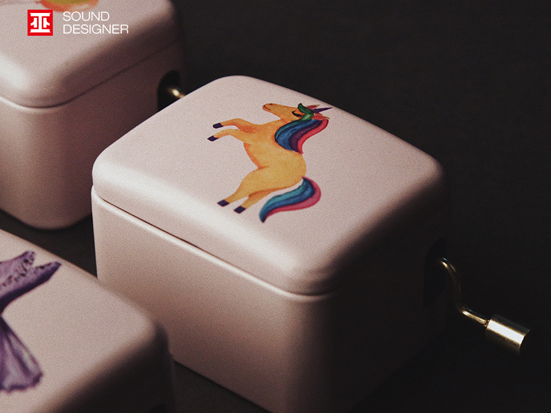 Hand music box，Four repair series，girl，Retro nostalgia，Music box，