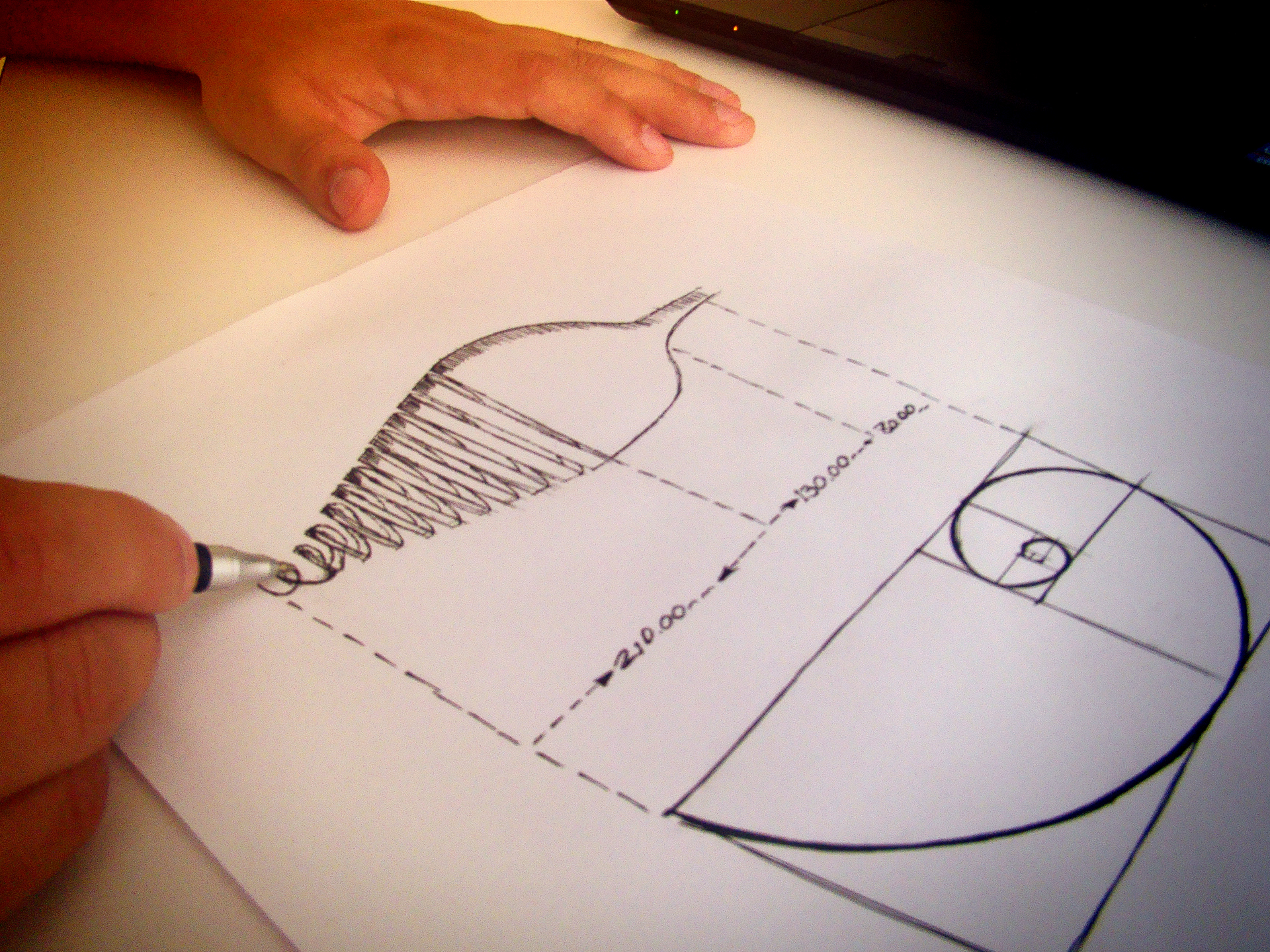 Pendant lamp，floodlight，Lenken，product design，