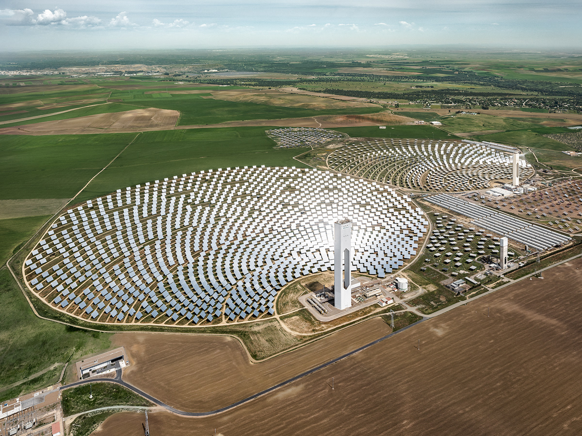 带你去参观一组太阳能发电厂,可再生能源才是未来能源的主流!
