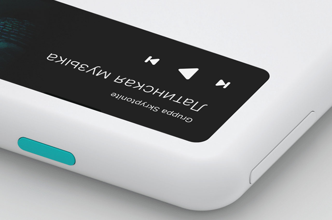 Intelligent mobile phone，screen，auxiliary，