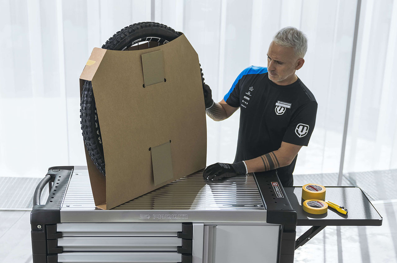 packing，Carton，Recyclable，Bicycle，