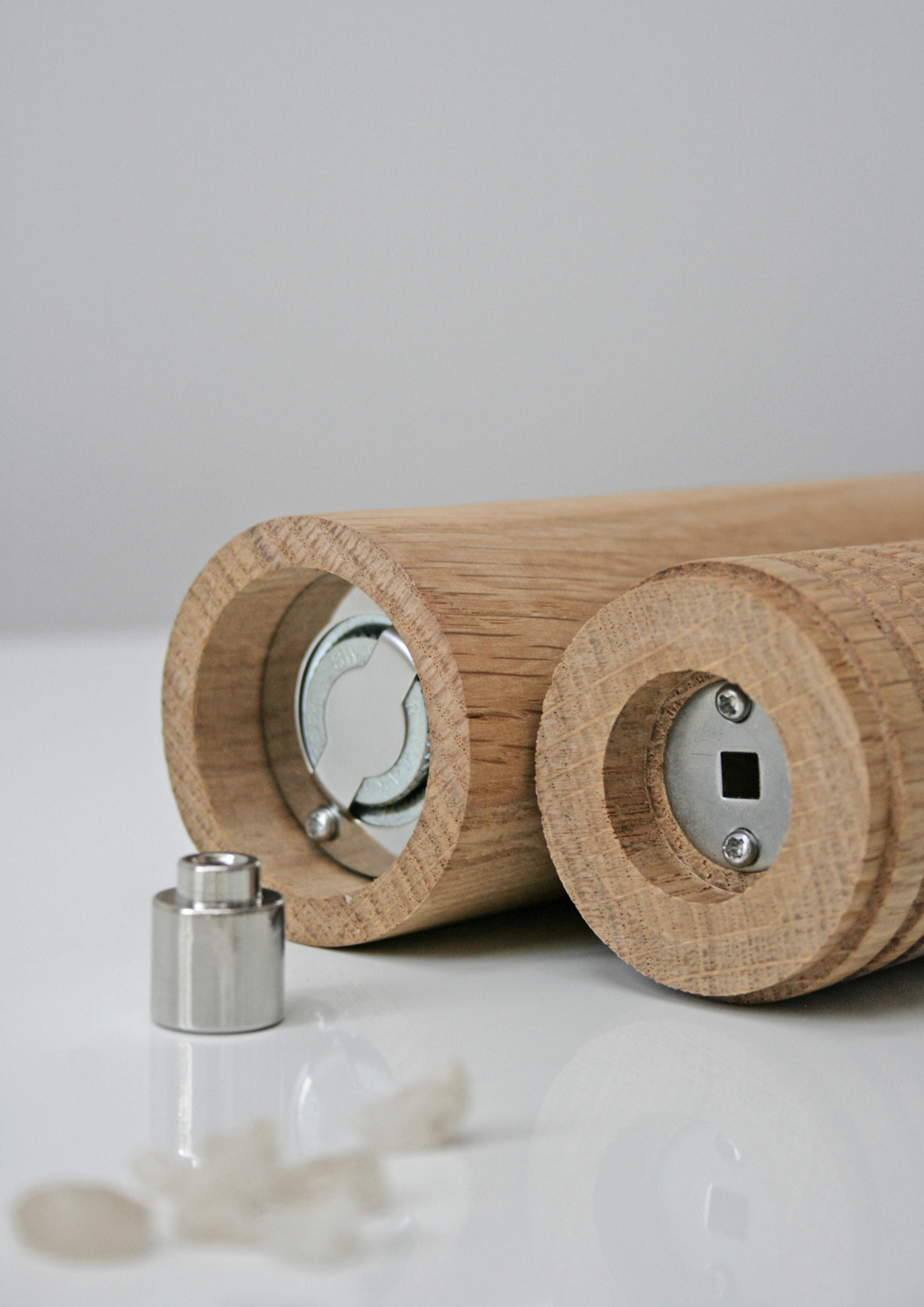 Salt shaker，Pepper bottle，tableware，