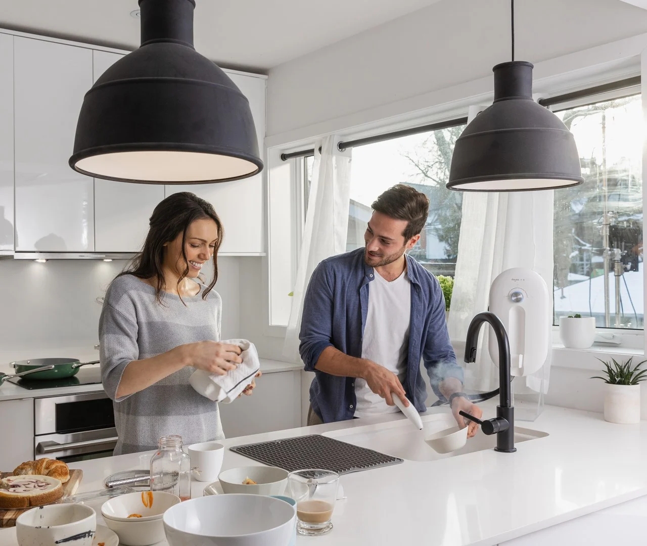 dishwasher，hold，steam，New household appliances，