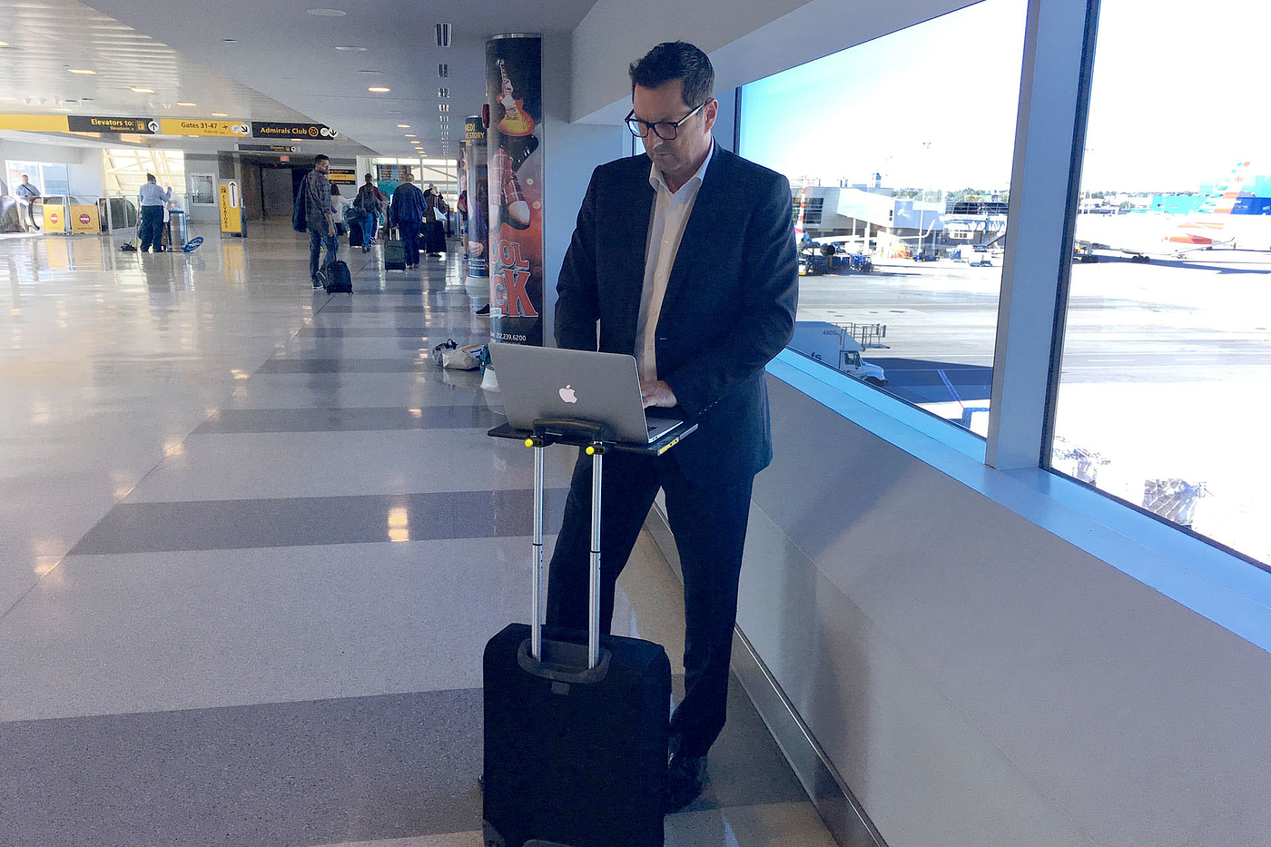 SMARTOO，Mobile desk，travel，trunk，