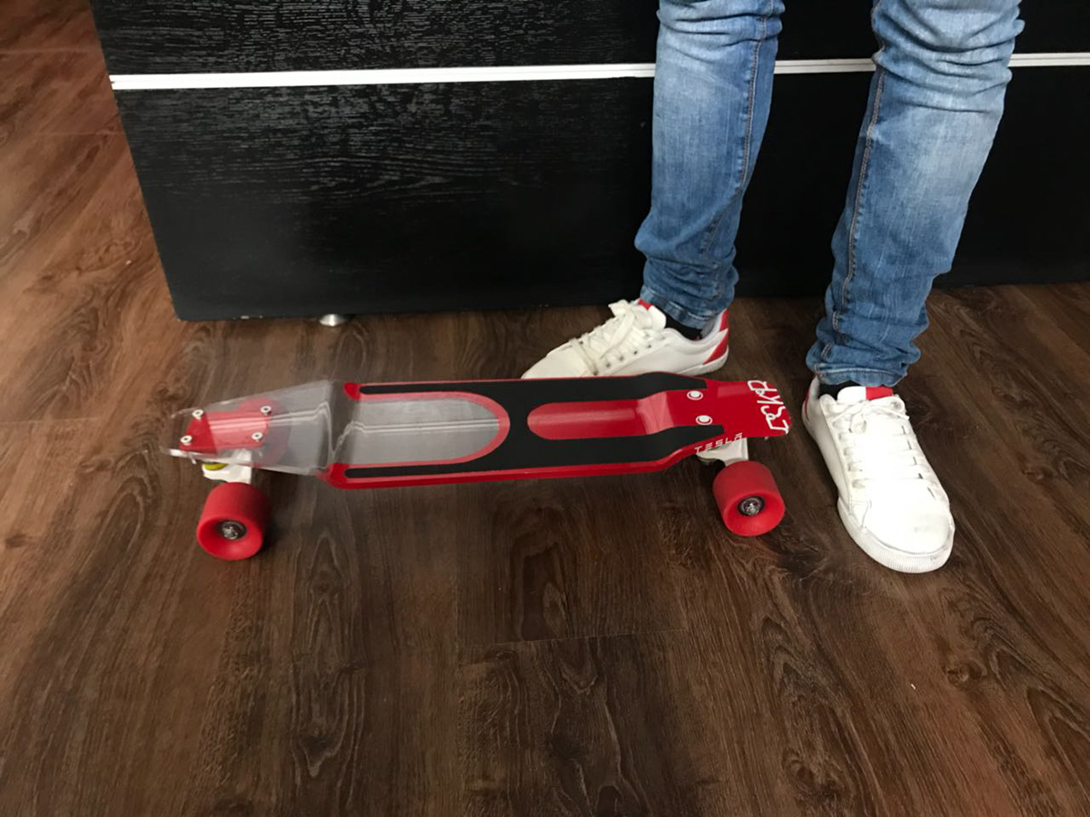 ESKB，Electric skateboard，Outdoor equipment，Electric skateboard，