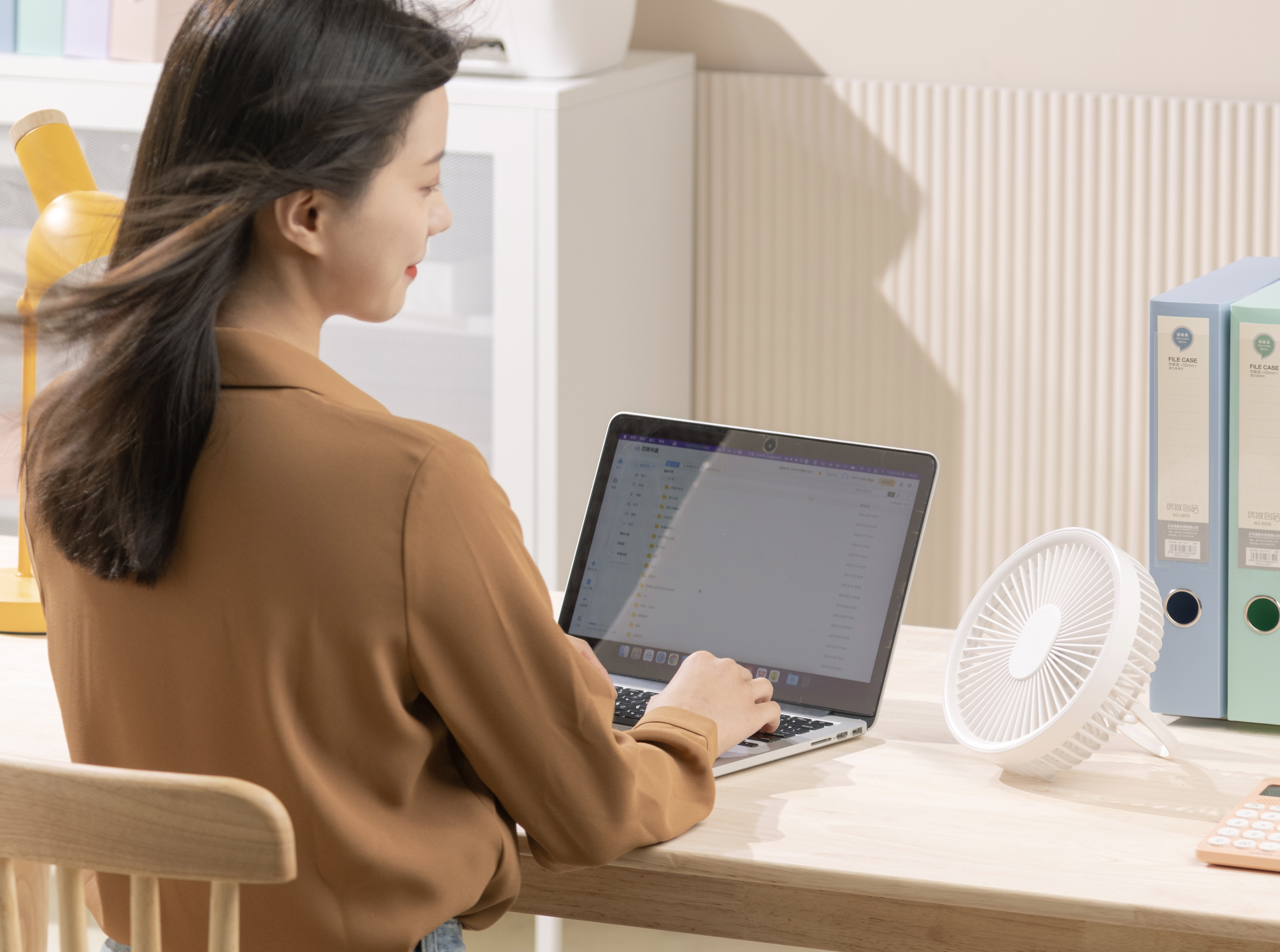 Creative fan design, unlock new scenes and release new functions!，