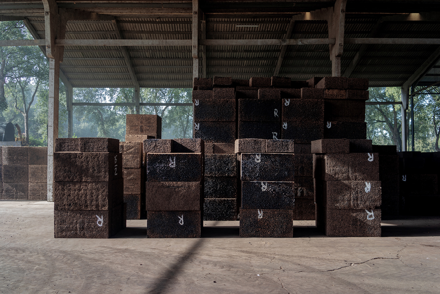 mirror，moon，cork，