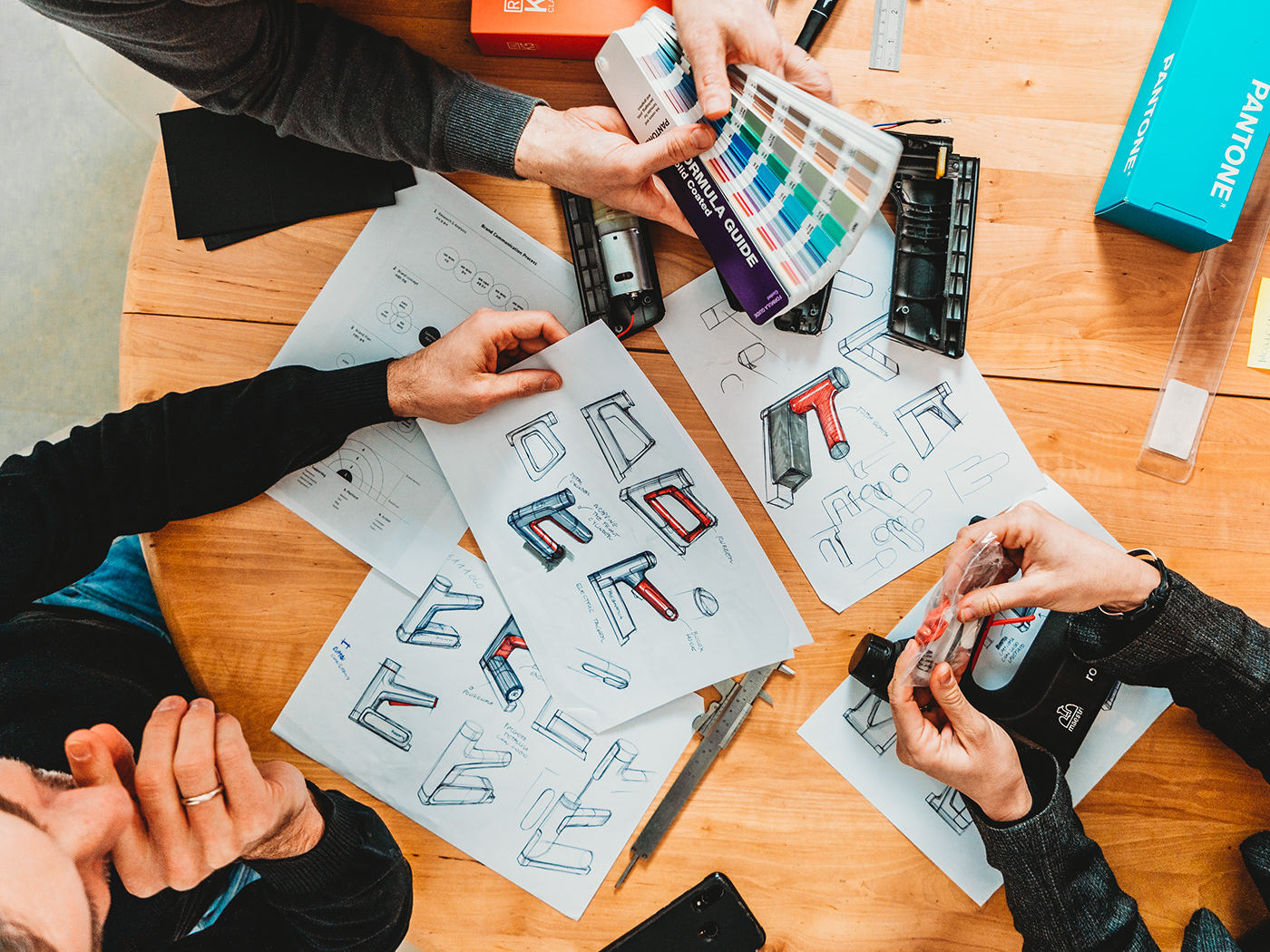 tool，power，carpentry，Automatic nailer，black，