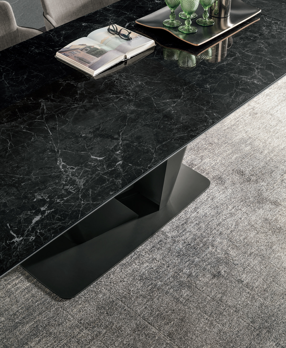 silver，Table，Extended table，SEDIT Italy，