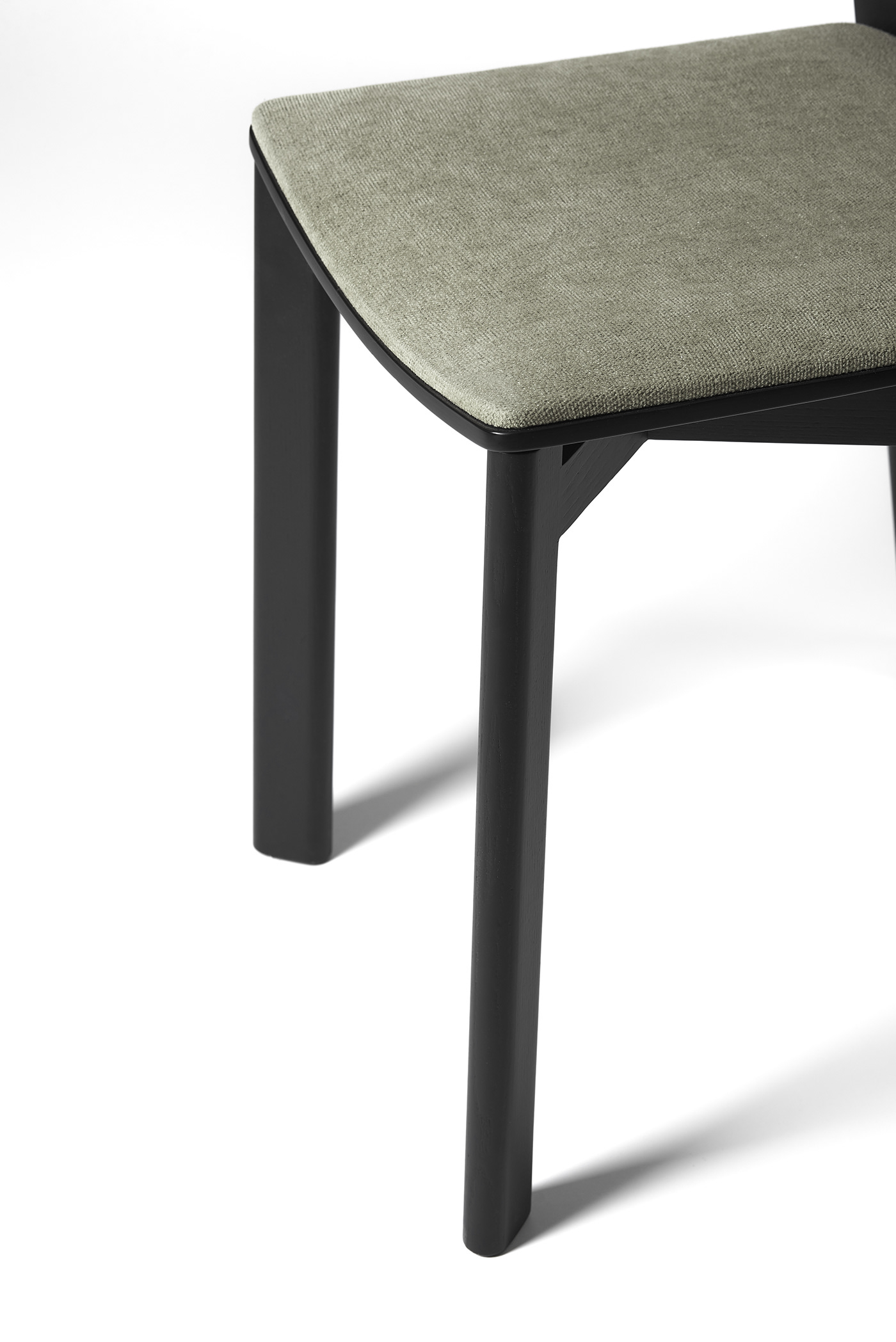 chair，furniture，Wooden chair，