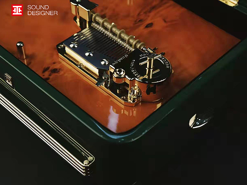 Arts and Crafts，Disc type mechanical music box，