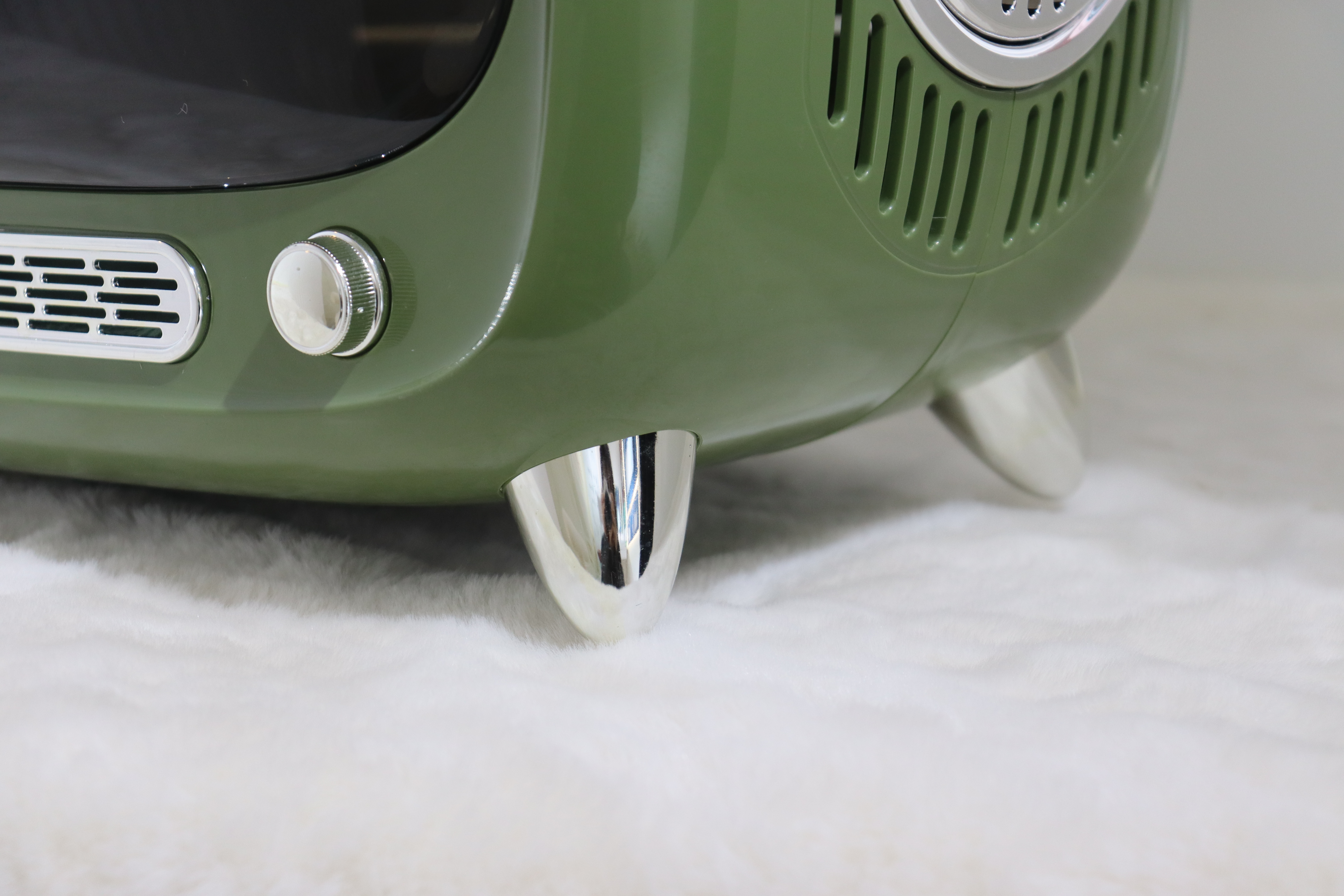 cat，Red design，product design，CMF design，Visual definition of symbols，Retro，Pets，Cat bag，