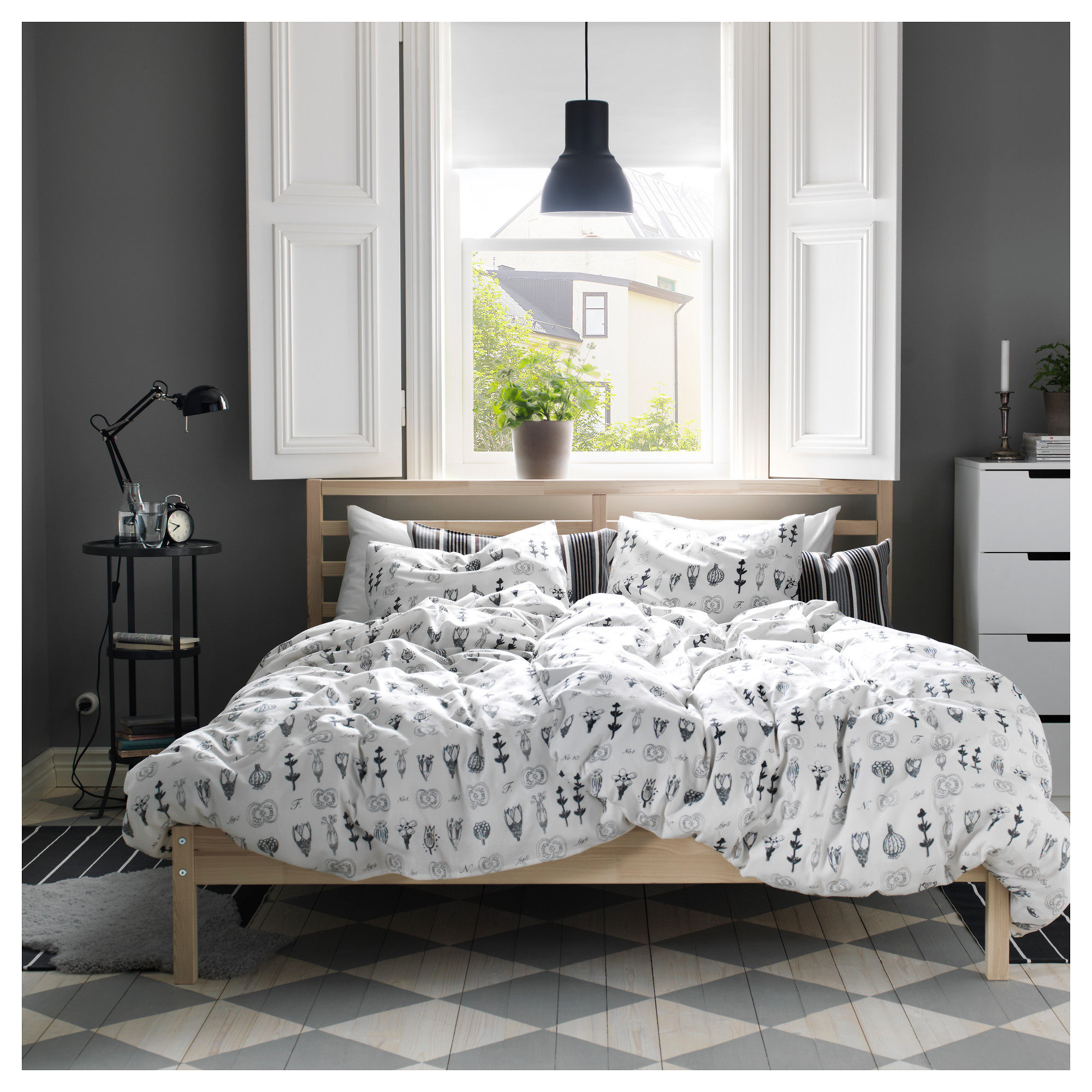 IKEA，Tarva Sangstom，Furu bed，IKEA，