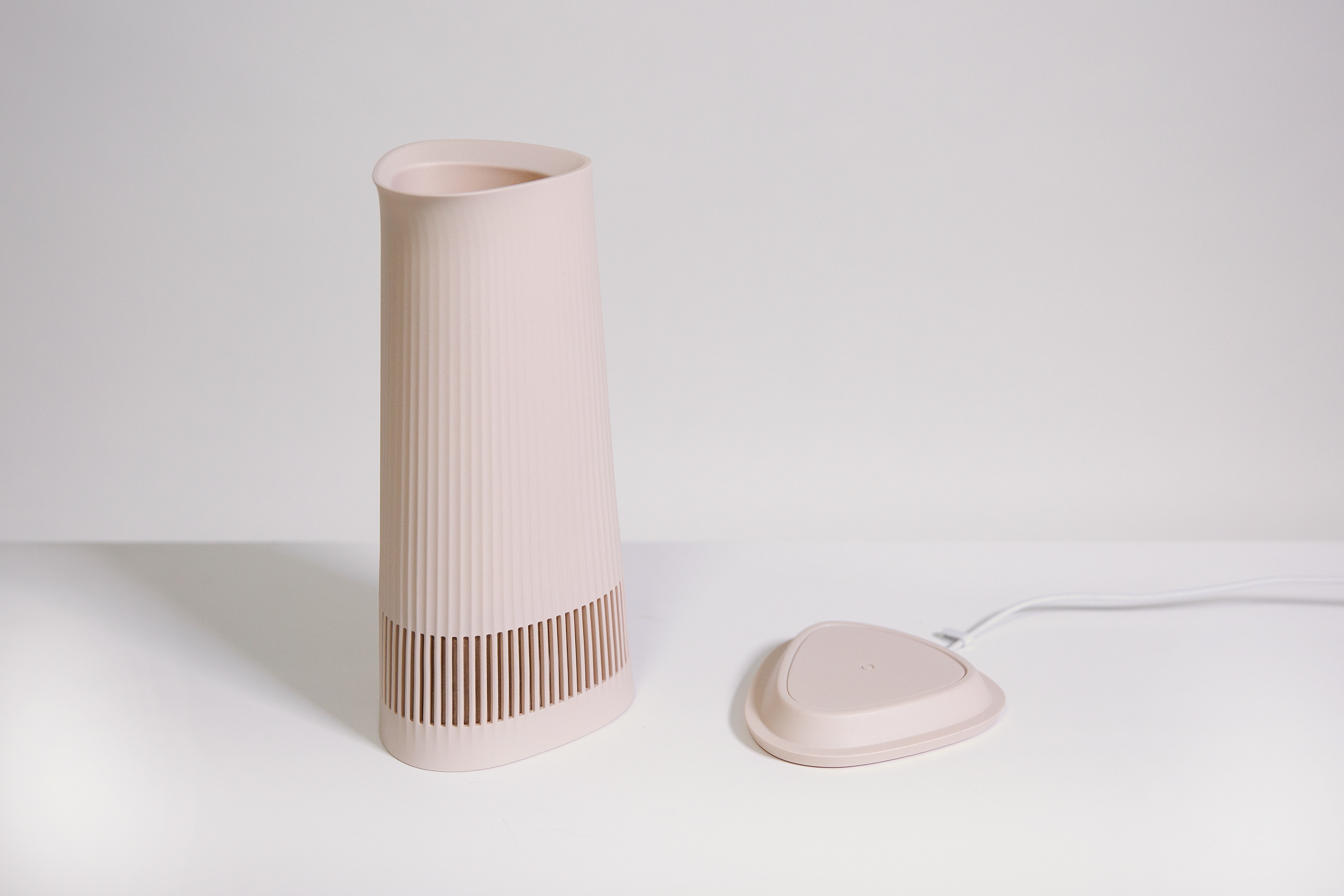 Blooming Product，speaker，Speaker，vase，multi-function，loudspeaker box，