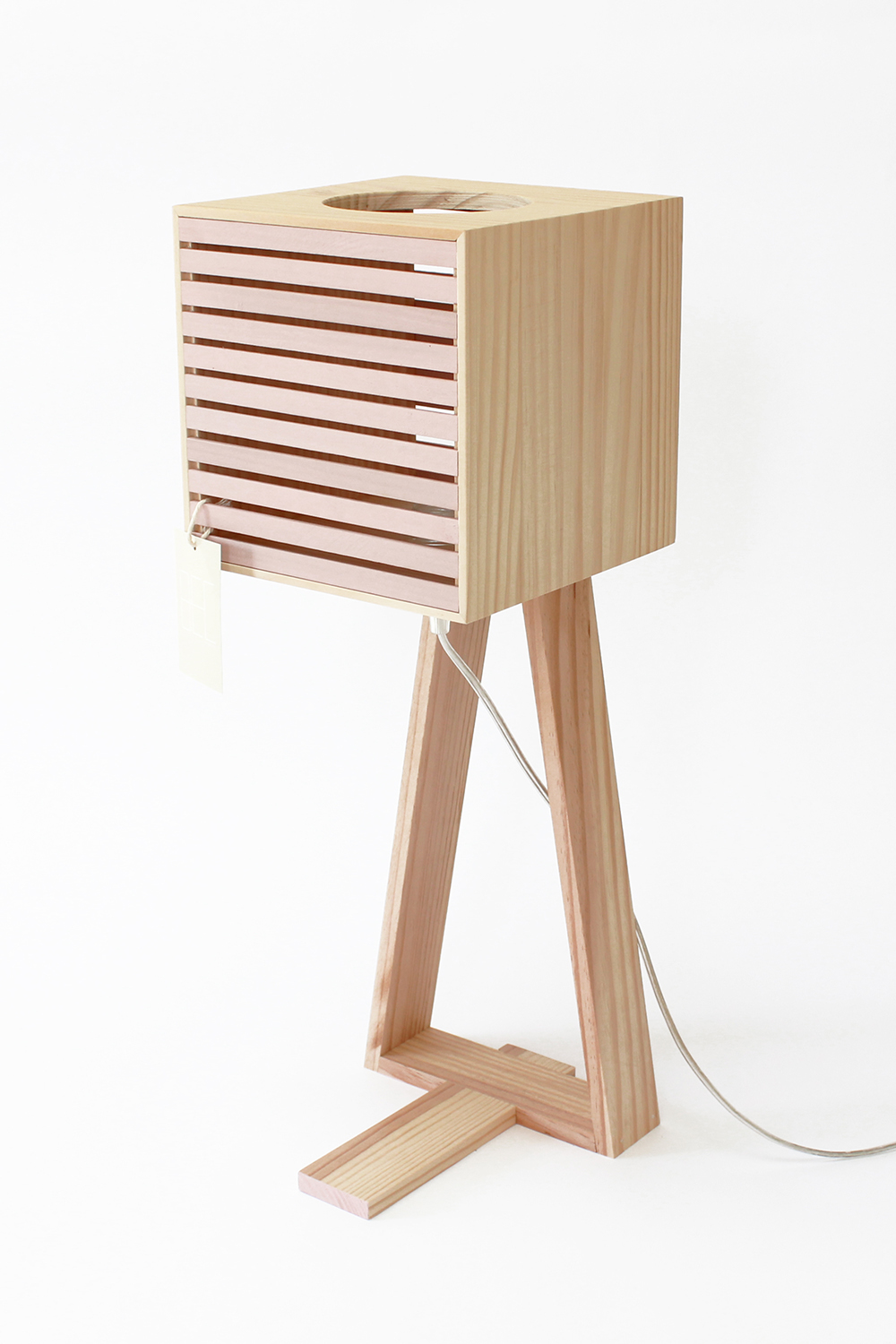 Waste utilization，Green design，lamp，Table lamp, floor lamp，lighting，