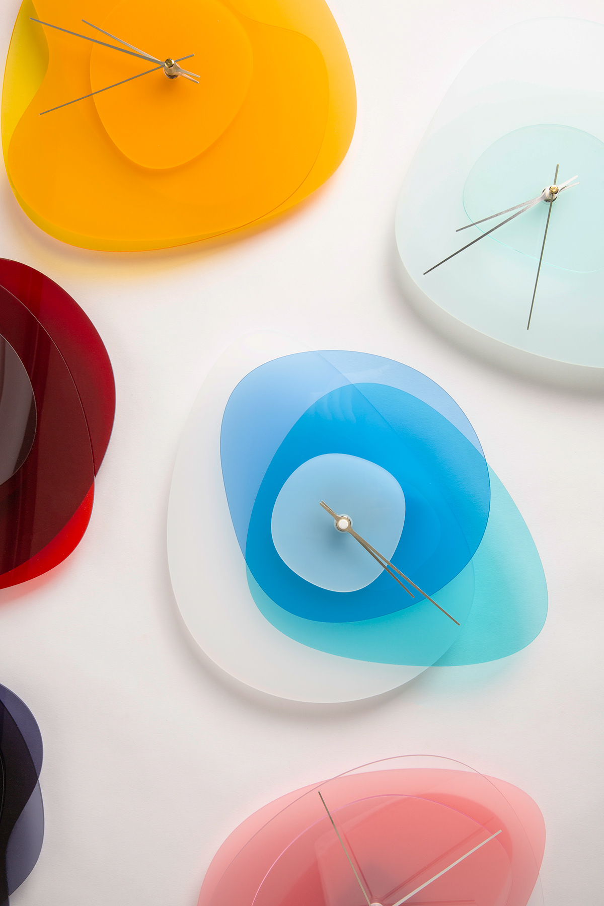 Clock，Light and shadow，originality，