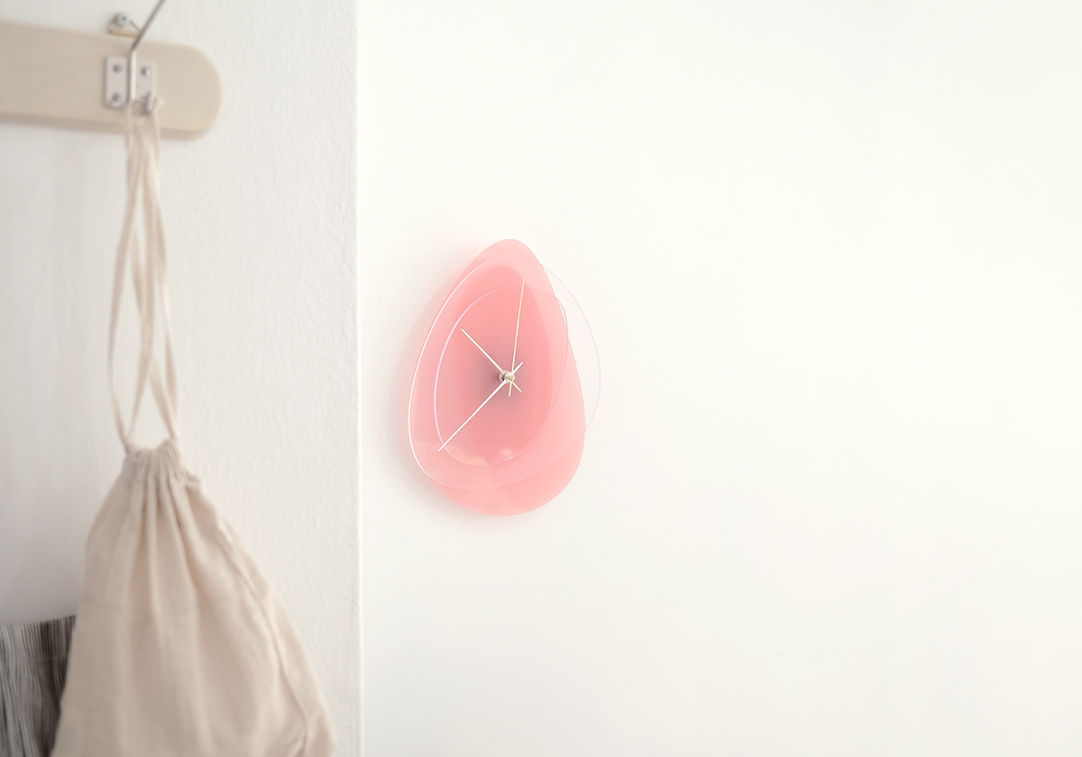 Clock，Light and shadow，originality，