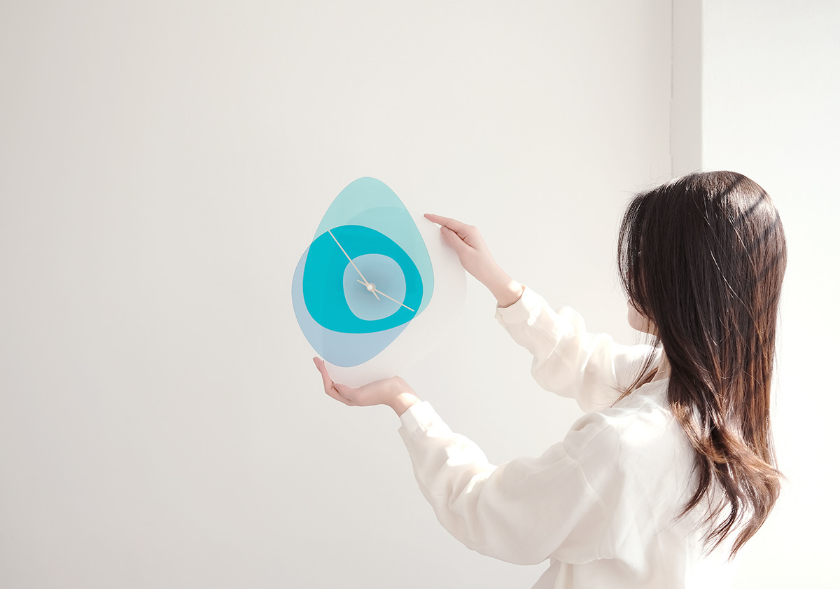 Clock，Light and shadow，originality，