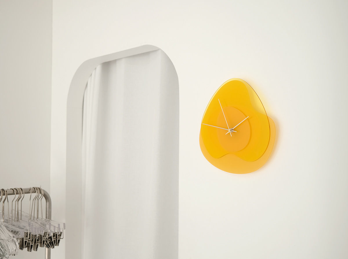 Clock，Light and shadow，originality，